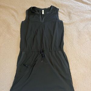 Dark green athletic dress ￼